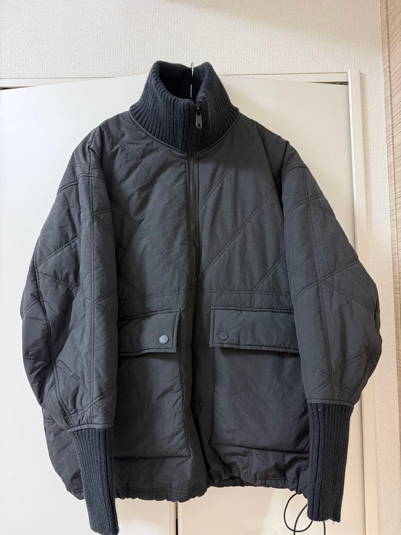 ジャケット・アウター QUILTING STAND NYLON PULLOVER SLY moussy