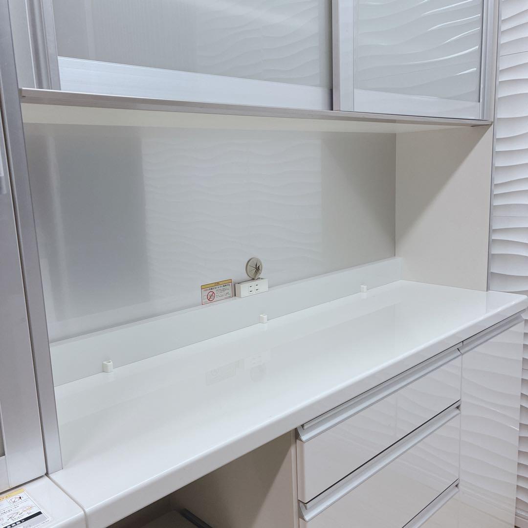 食器棚・キッチンカウンター rina