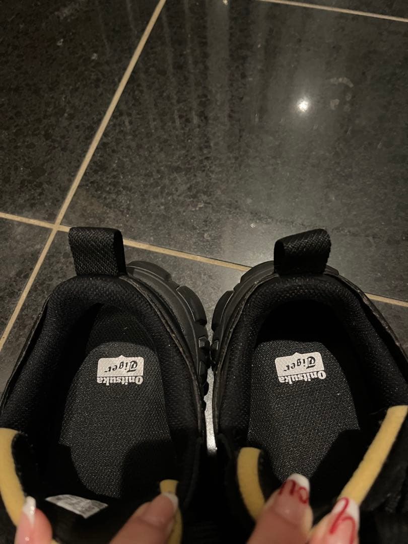 OnitsukaTigerオニツカタイガー DENTIGREデンティグレ24.0