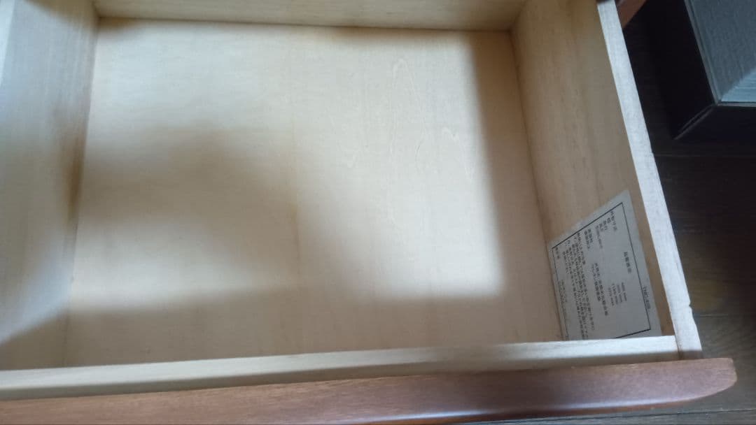 レトロハイチェスト、８段高さ112.5センチ。有限会社カシワギ。