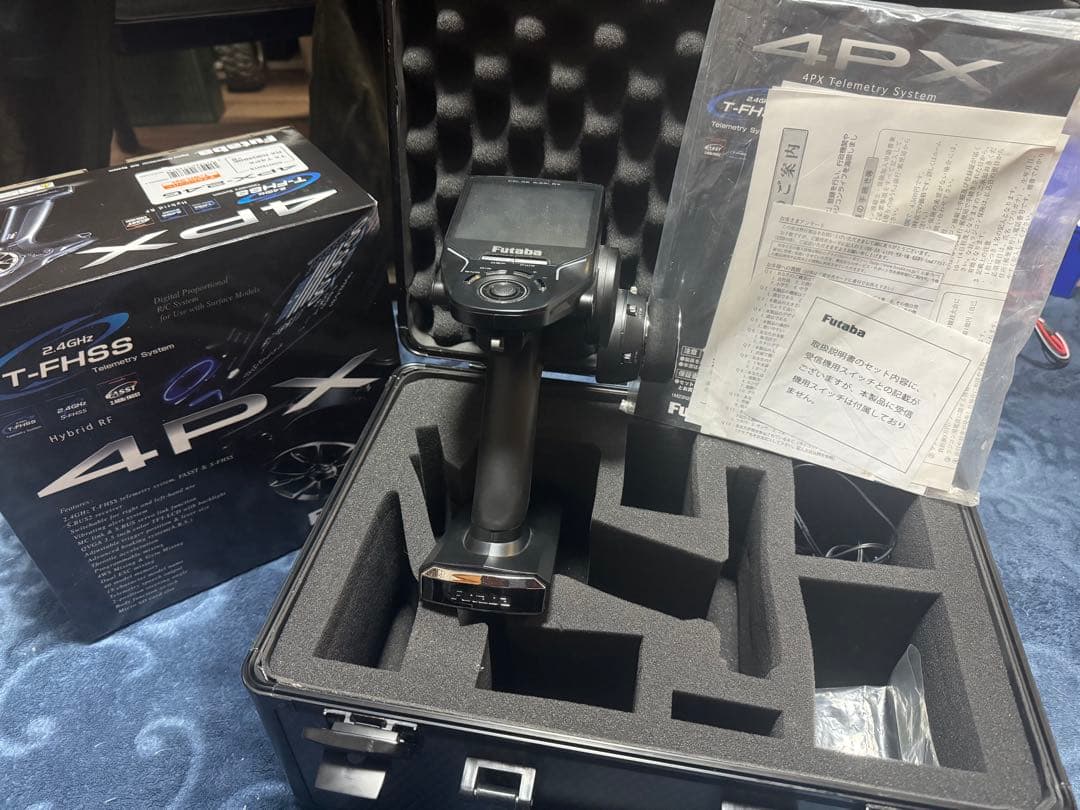 Futaba 4PX T-FHSS ラジコン送信機