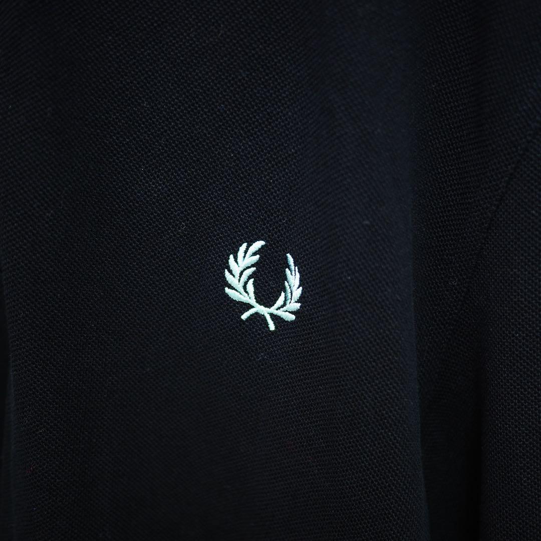FRED PERRY｜M3636 ロングスリーブポロ（Black/Mint・L）