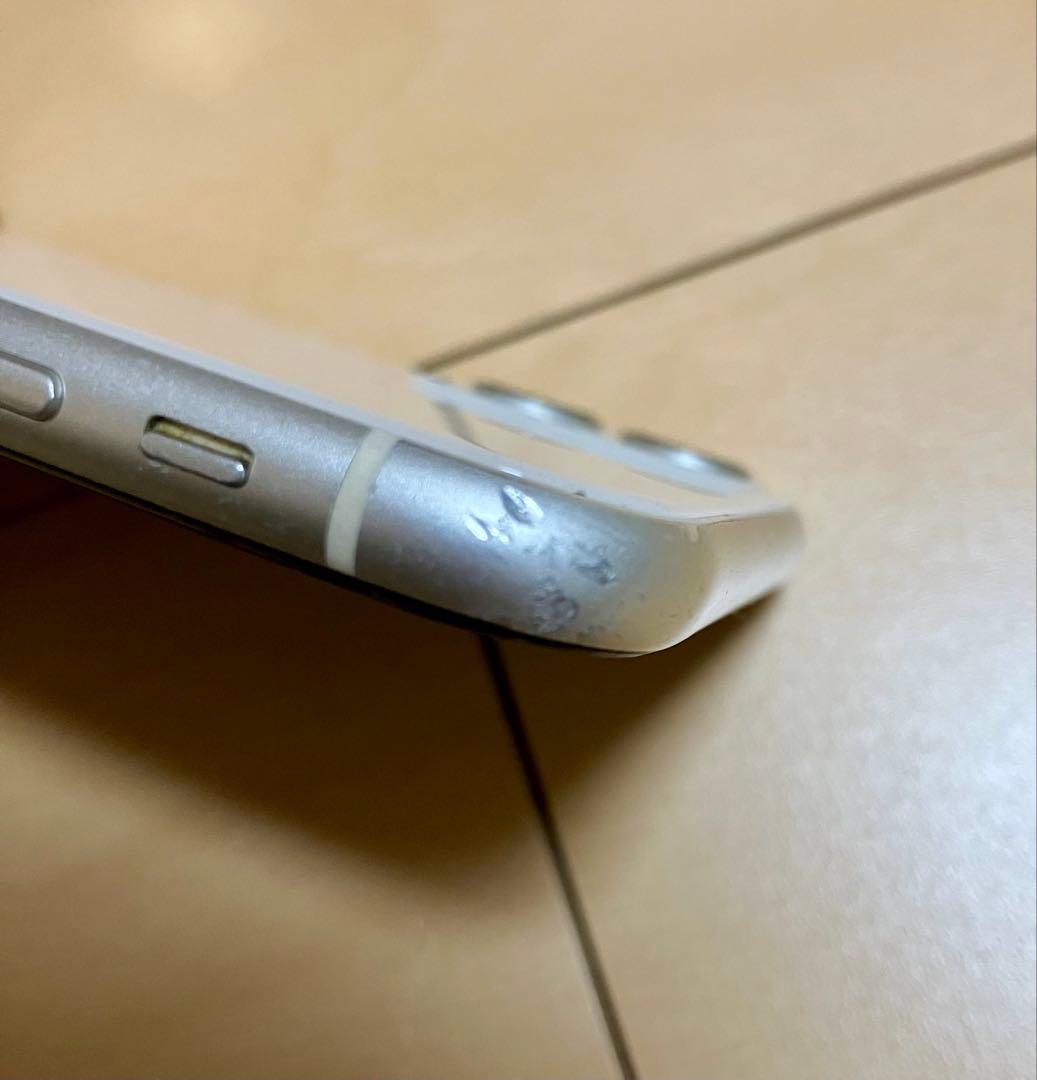 Apple iPhone 11 ホワイト　本体