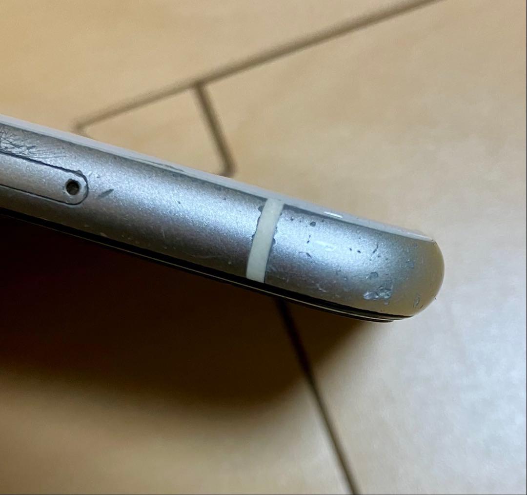 Apple iPhone 11 ホワイト　本体