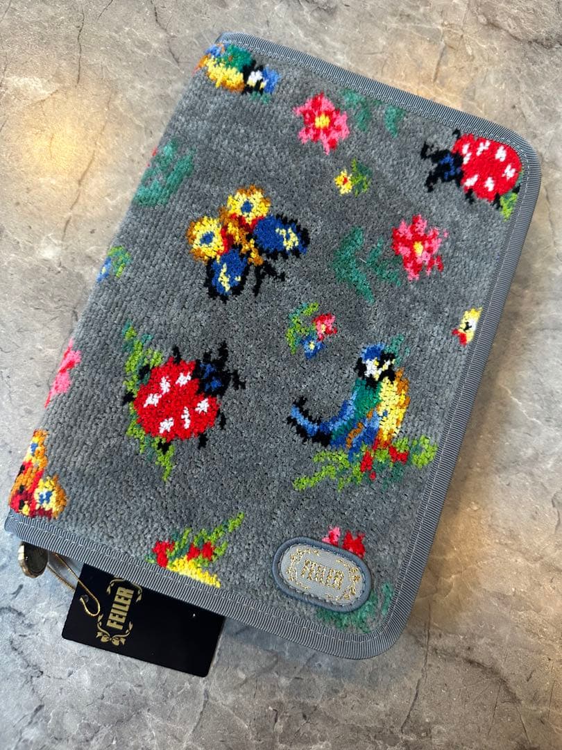 【新品】FEILER♡ハイジ♡グレー♡マルチケース♡母子手帳ケース♡レア完売品