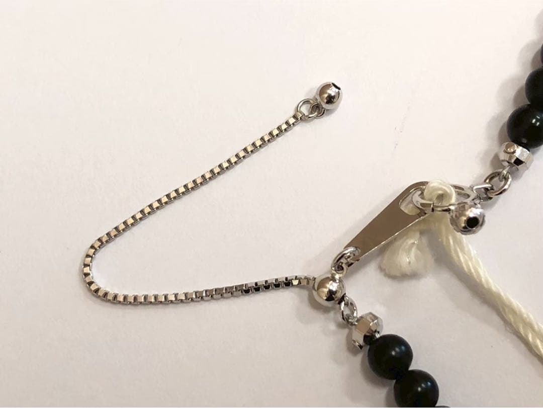 ☆K18 WG　黒水色石付ネックレス