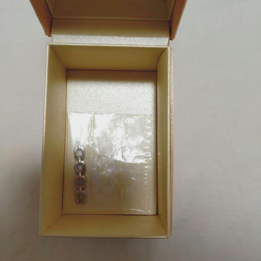 セーラームーン　腕時計　20周年　クリスタルスターコンパクト