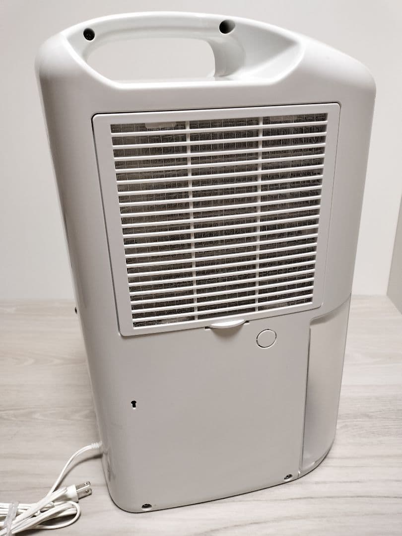 日本製 コロナ 衣類乾燥除湿機 CD-P63A2 2023年製