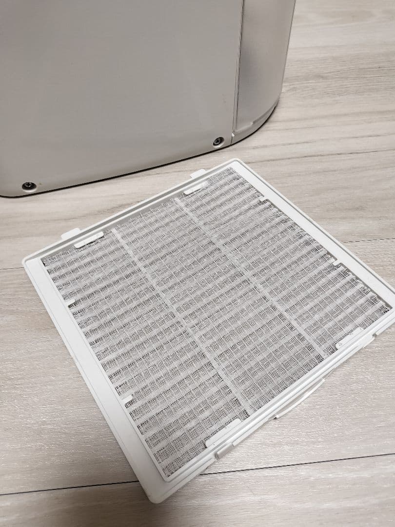 日本製 コロナ 衣類乾燥除湿機 CD-P63A2 2023年製