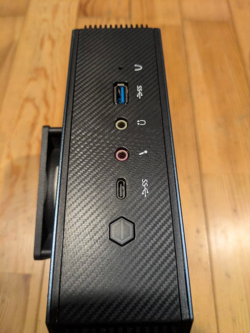 MINISFORUM Elite Mini HX90 90mmファン付き