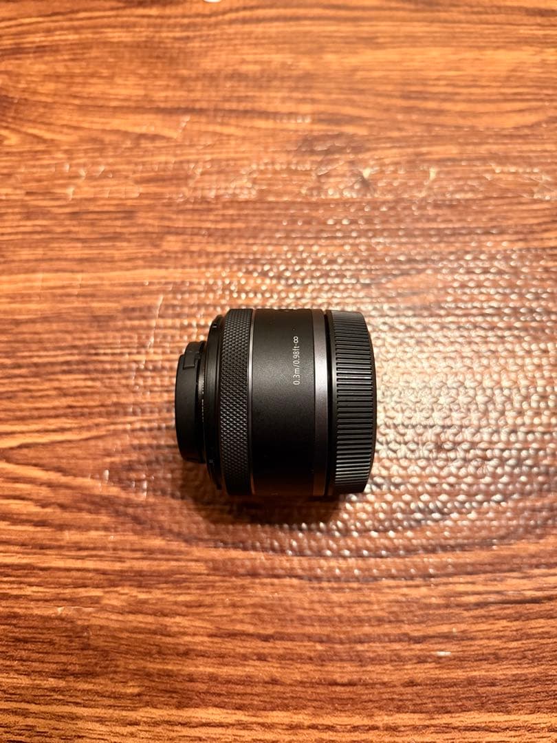 【美品】Canon RF50mm f1.8 stm（レンズフード、フィルター付）