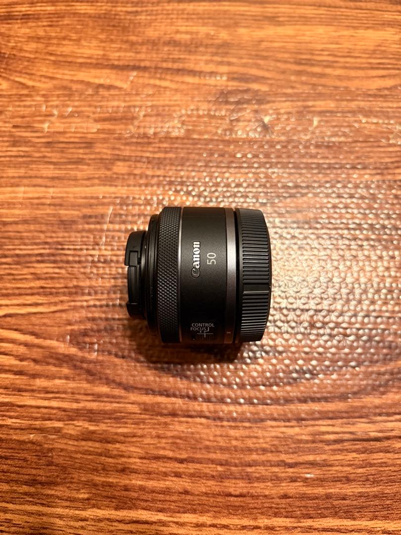 【美品】Canon RF50mm f1.8 stm（レンズフード、フィルター付）