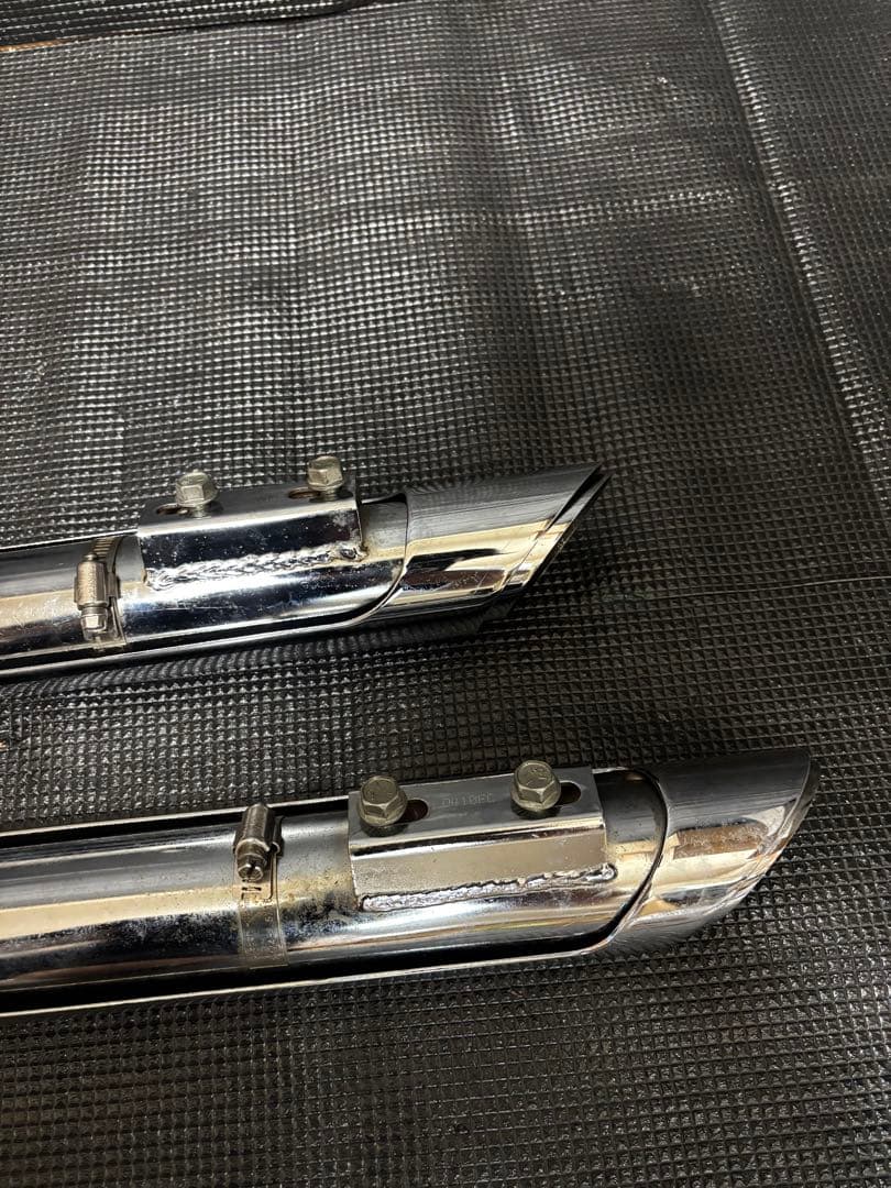 ハーレー ダイナ バンスアンドハインズショートショットマフラー美品 06〜11年