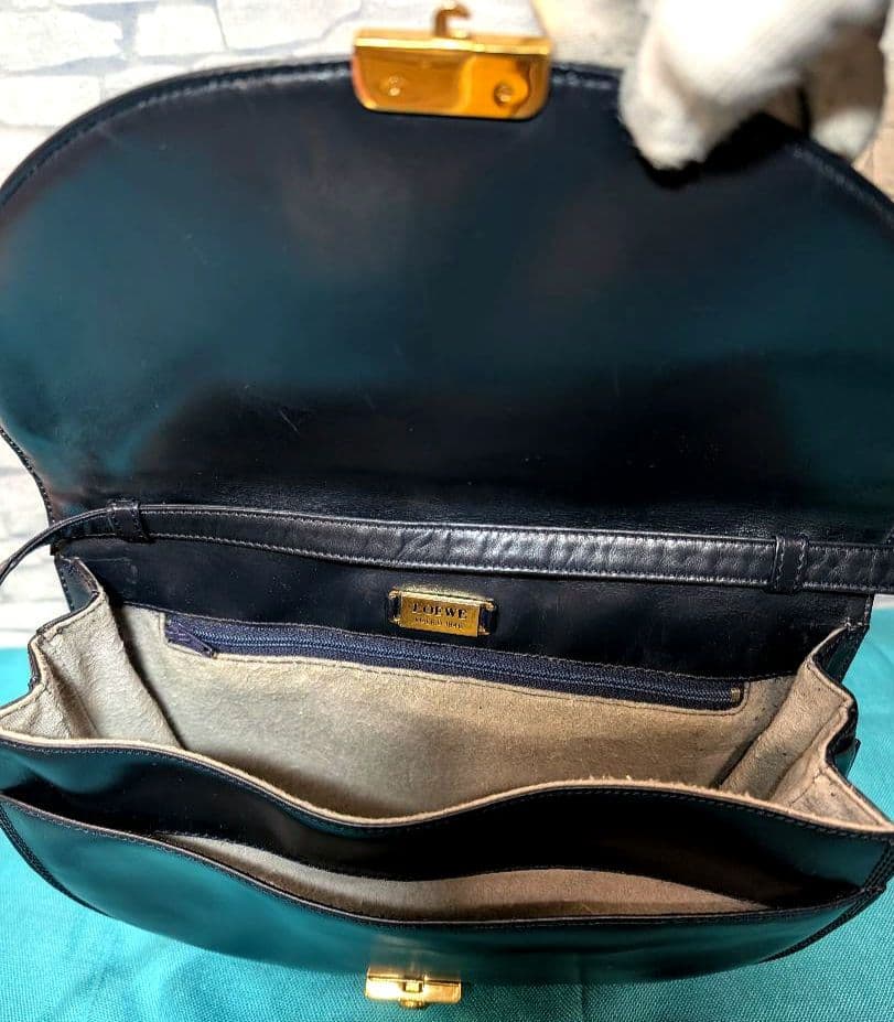 ♥まこ♥美品♥ ロエベ ショルダー アナグラム レザー OLD LOEWE