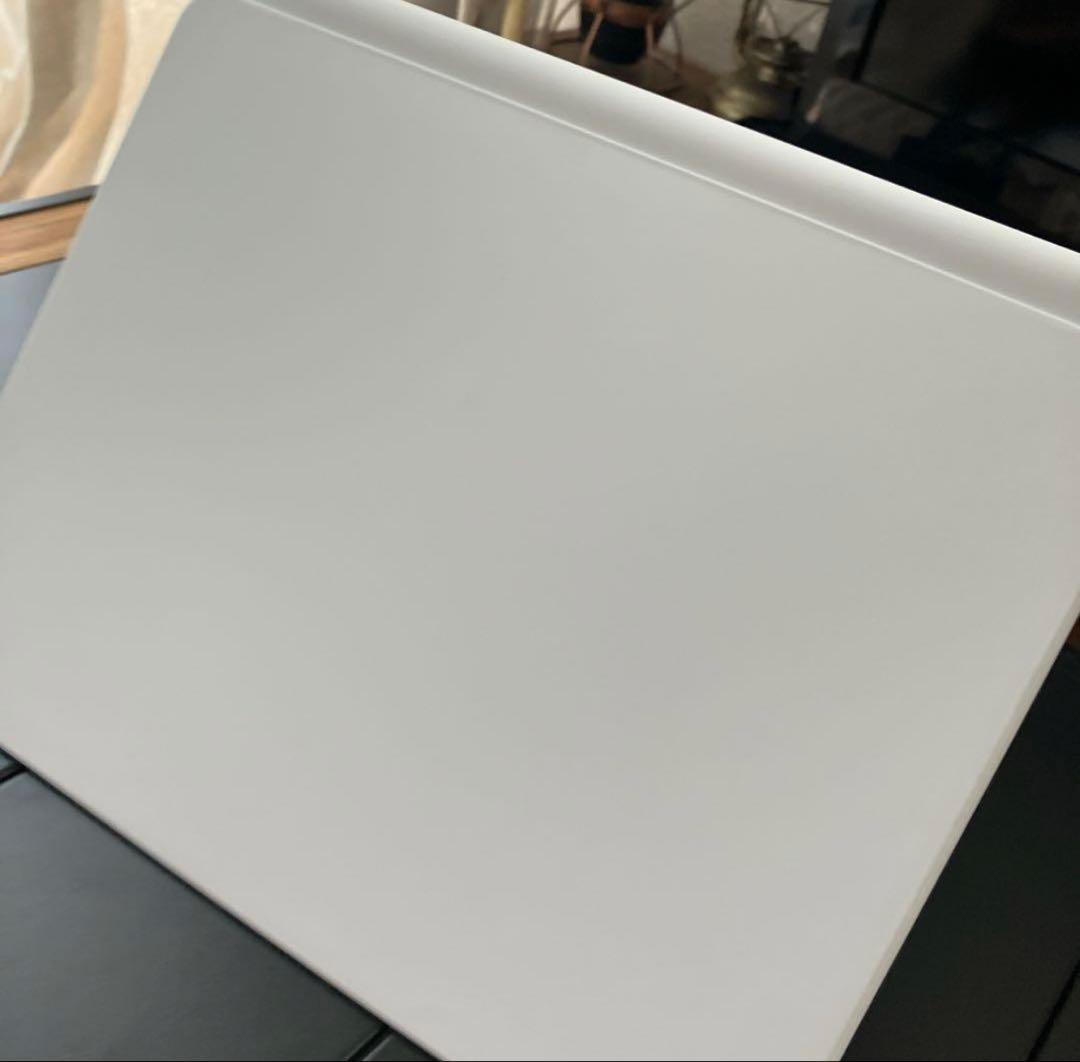 【極美品】Apple iPad Magic Keyboard ホワイト