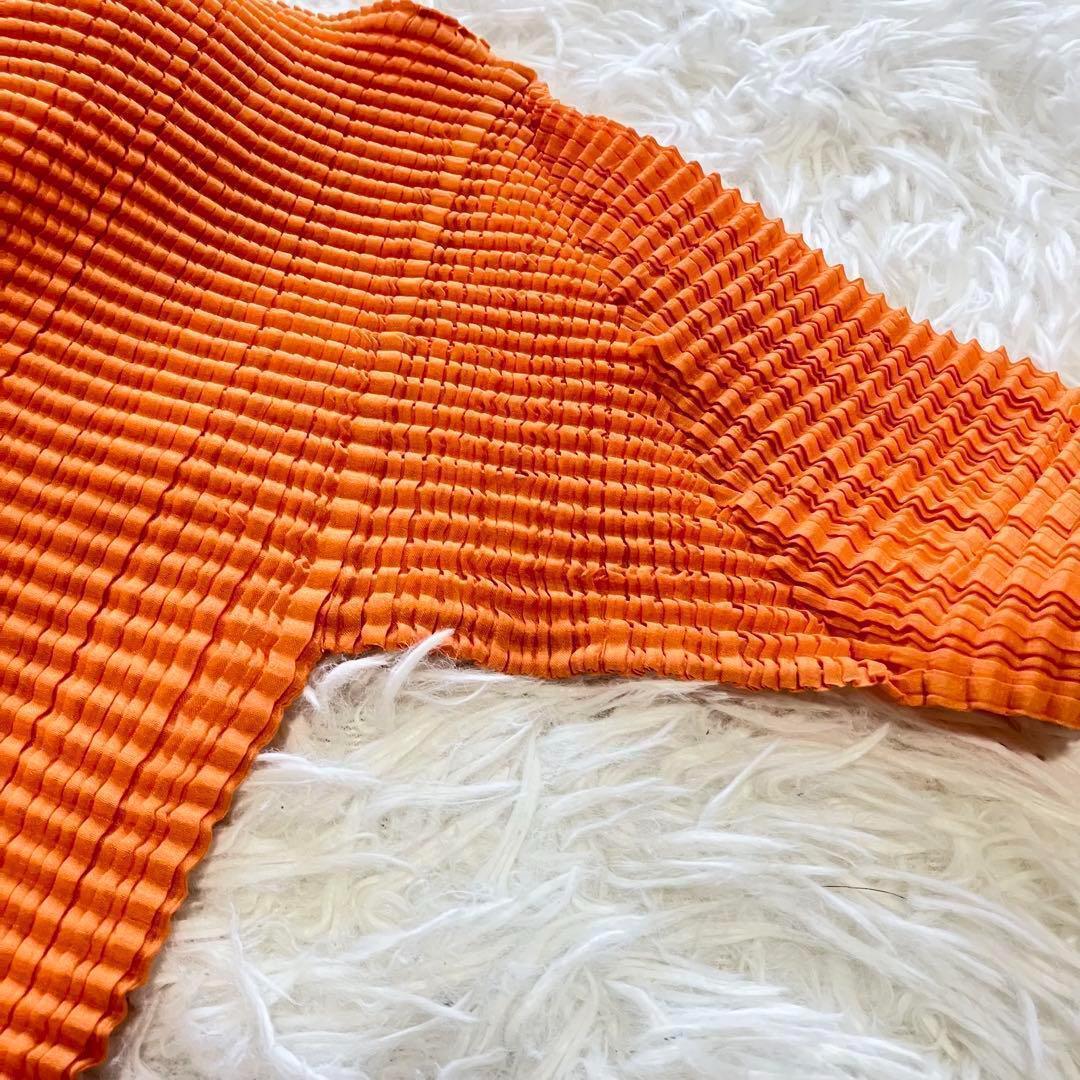 美品 ISSEY MIYAKE FETE ハイネックカットソー プリーツ M