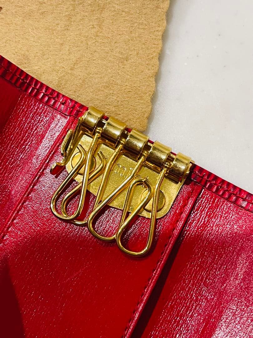 Louis Vuitton エピレザー 赤キーケース 保存袋付き