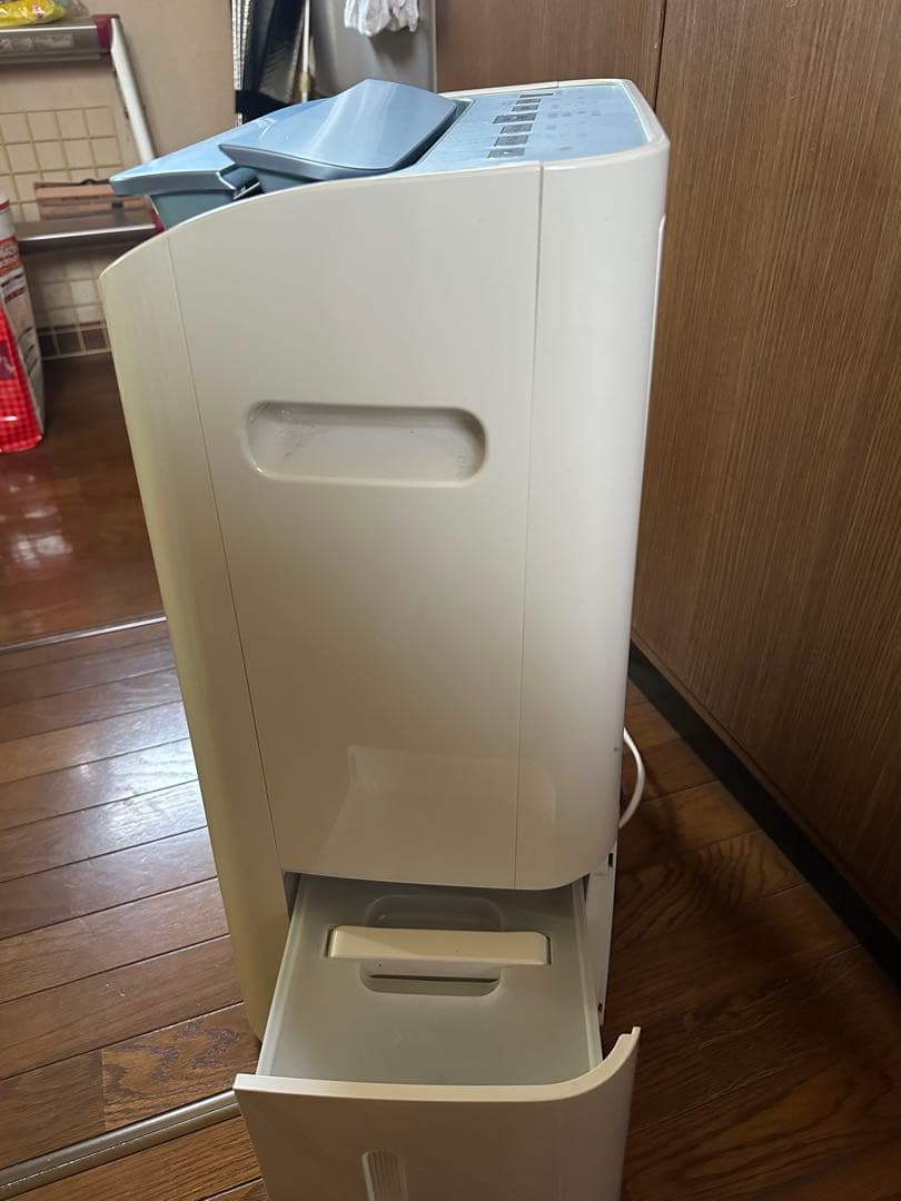 空気清浄除湿機