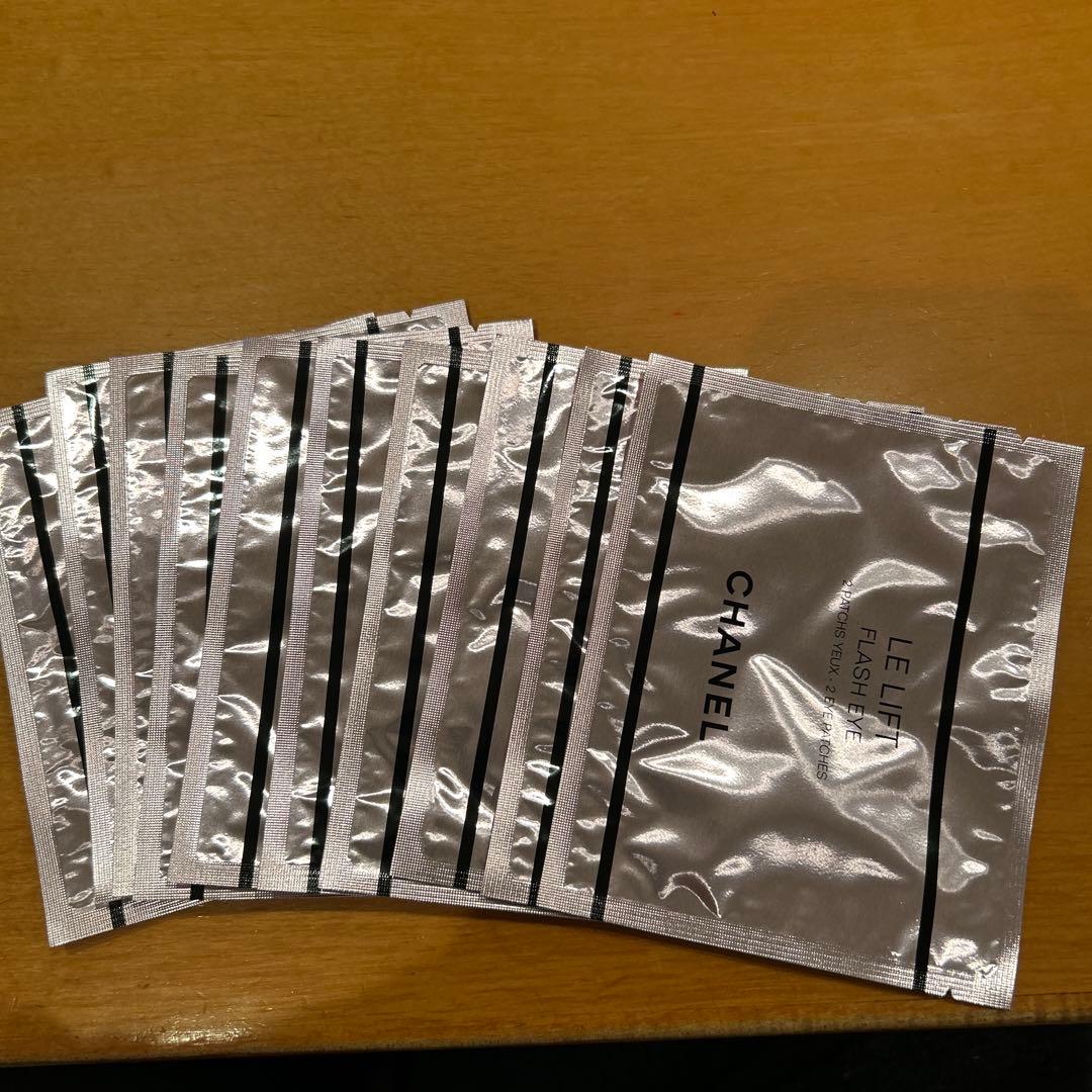 CHANEL LE LIFT フラッシュアイ 目元用シートマスク 10セット