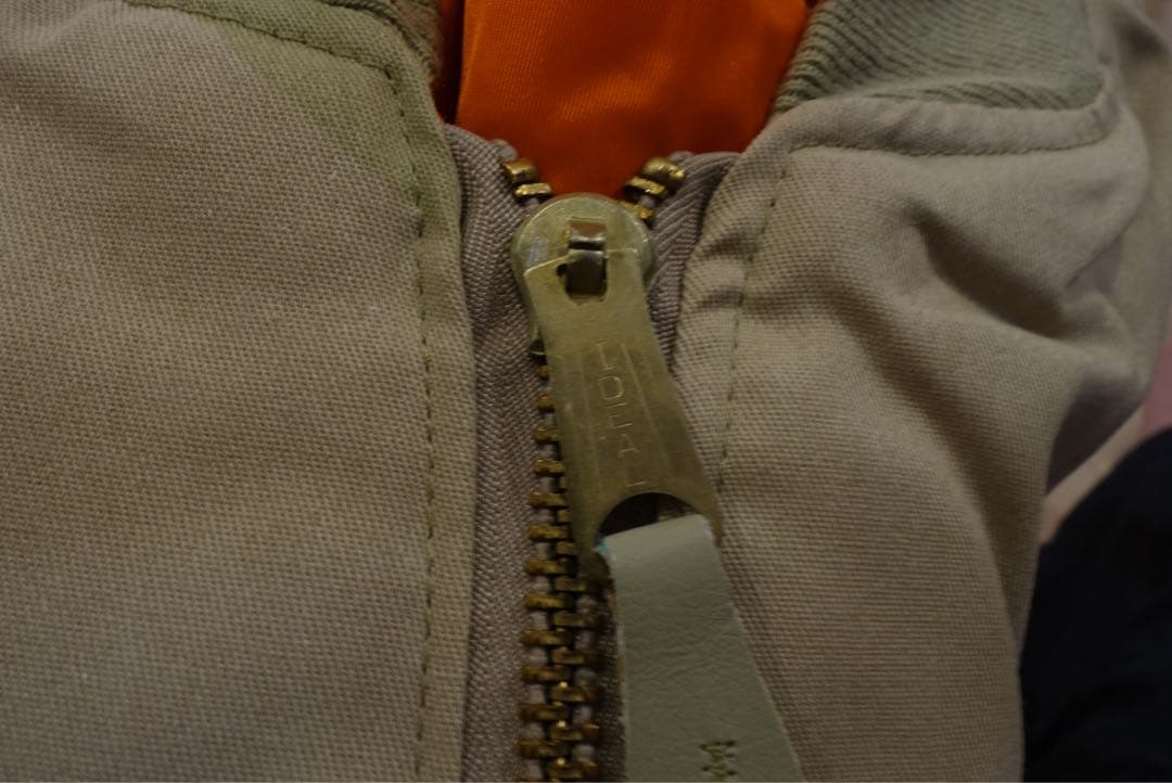 デッドストックALPHA INDUSTRIES MA-1 Lサイズ