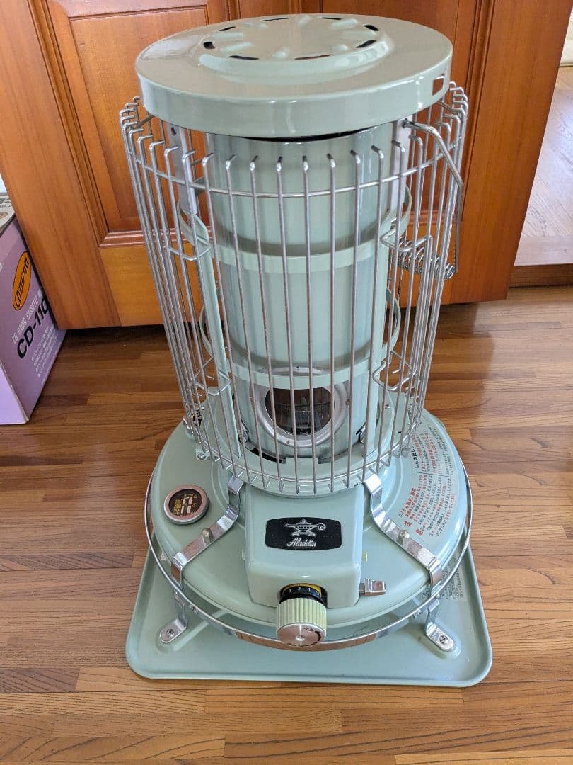 Aladdin 自然通気型開放式石油ストーブ BF3907