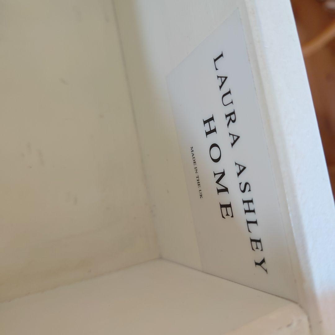 【LAURA ASHLEY】プロバンセル ベッドサイドテーブル ②