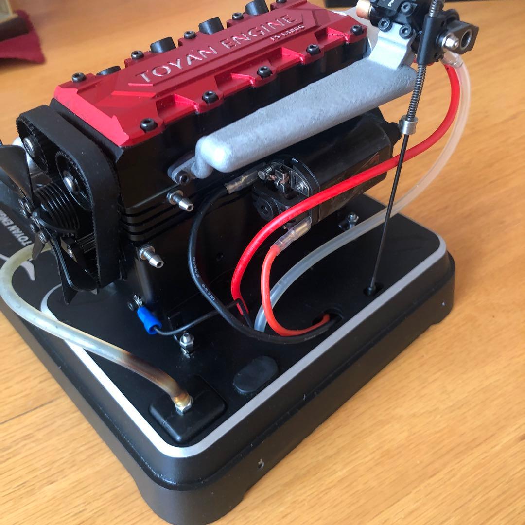 toyanエンジン4ストローク4気筒　FS-L400 超ジャンク