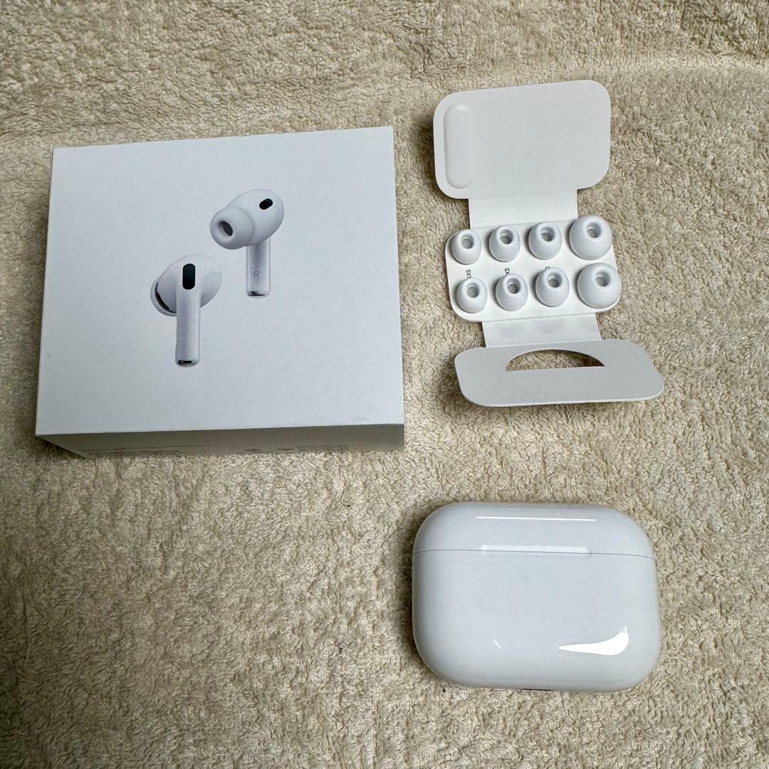 AirPods Pro 3 本体 ロック機能付ケースつき