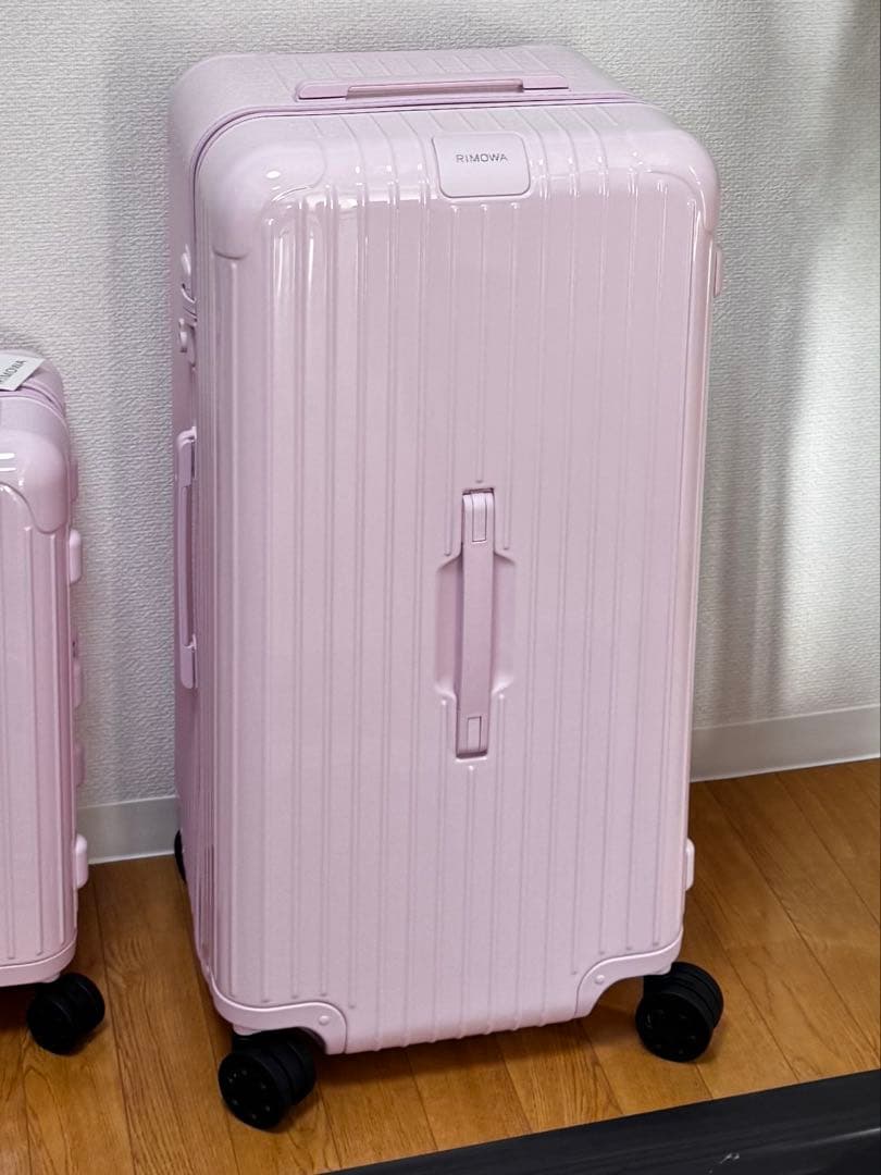 【新品】リモワ　ESSENTIALトランク プラス　バレリーナピンク　pink