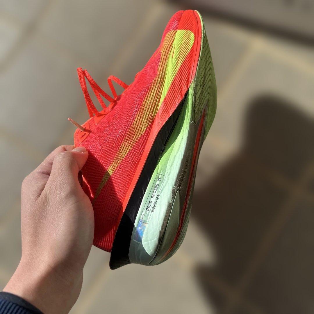 ナイキ　ヴェイパーフライネクスト%4