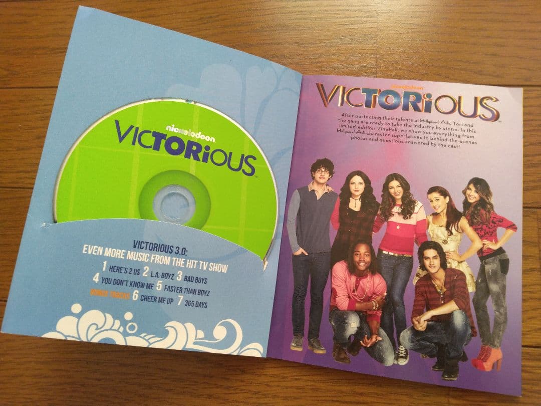 VICTORIOUS 3.0 EVEN MORE MUSIC アリアナ・グランデ