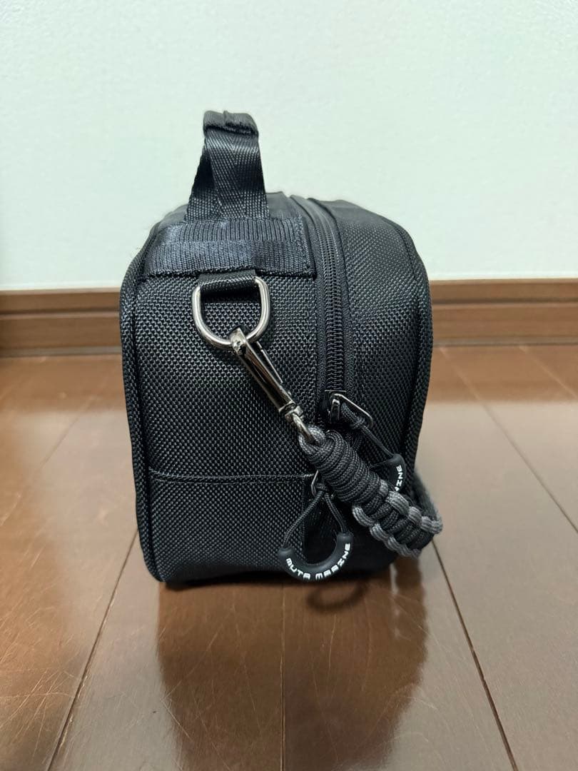 muta ムータ　KIDS ミニポーチバッグ　ブラック