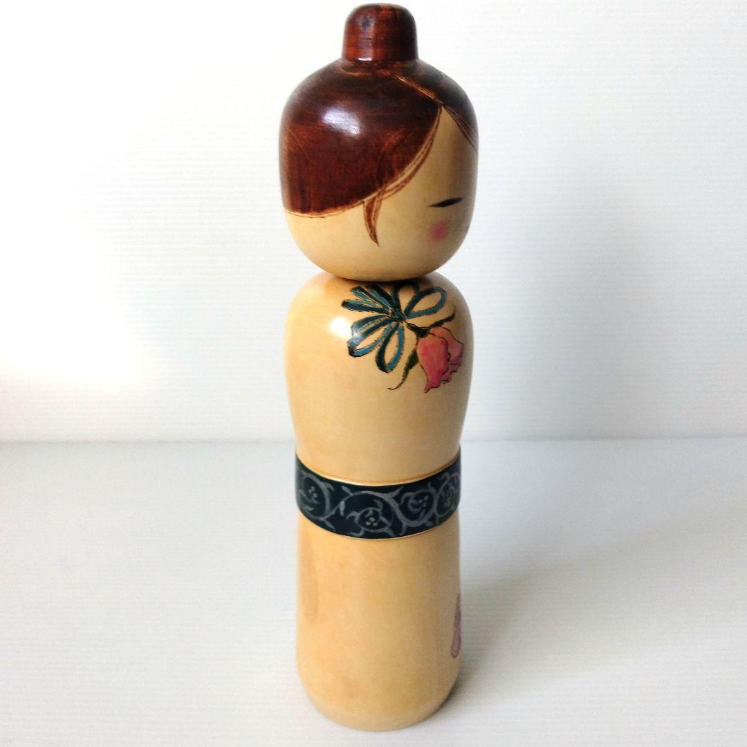 こけし 創作こけし 大内裕子工人 近代こけし 薔薇 工芸品 大き目 31,5cm