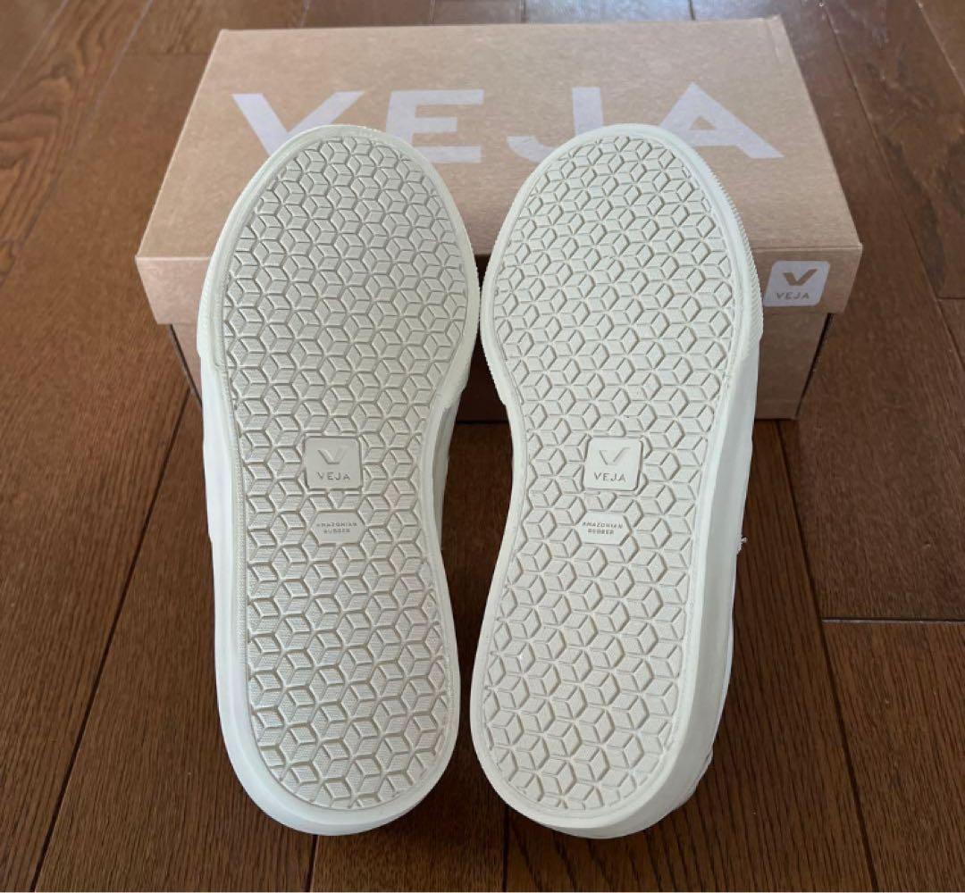 VEJA カンポレザー 白&ナチュラル #38
