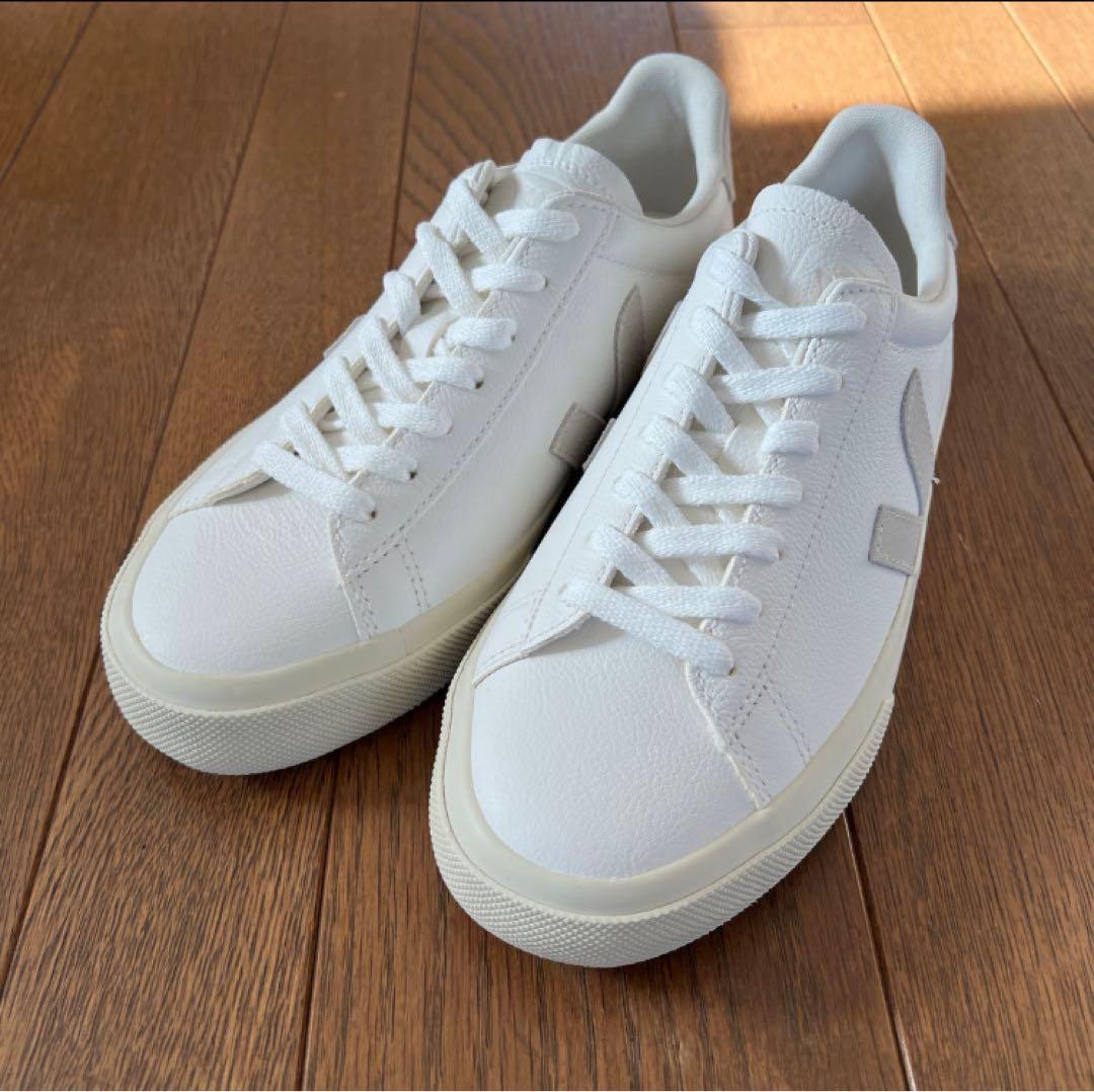 VEJA カンポレザー 白&ナチュラル #38