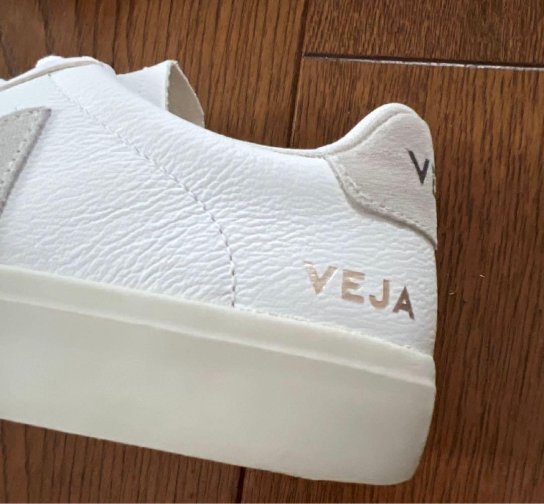 VEJA カンポレザー 白&ナチュラル #38