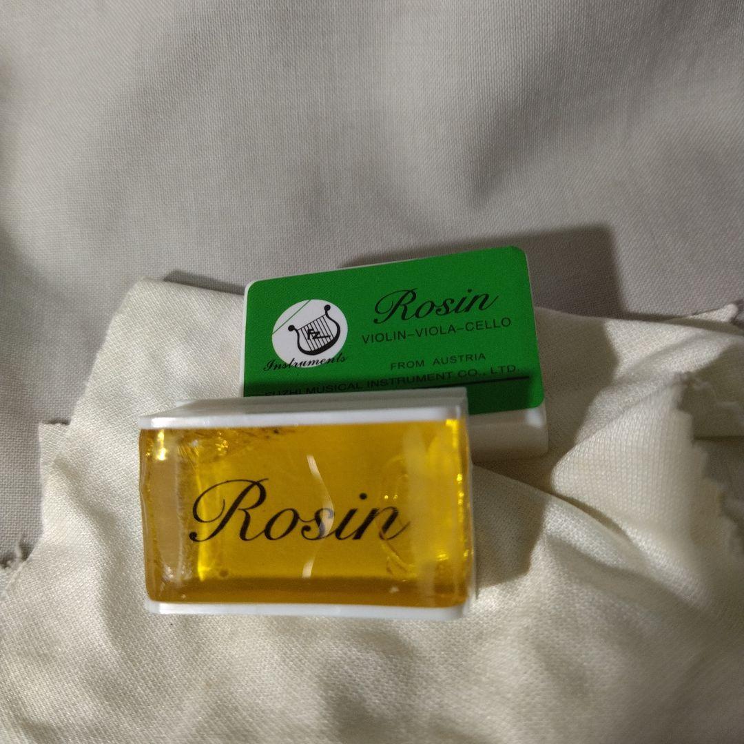 ♥5才前後の子供用♥スズキバイオリン1/8♥品番220♥値引不可♥弓ケ―ス松脂付