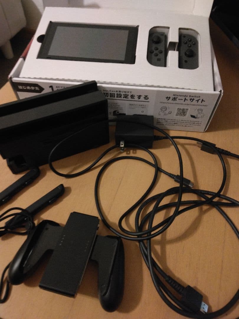 【最終値下げ】Nintendo Switch グレー 本体