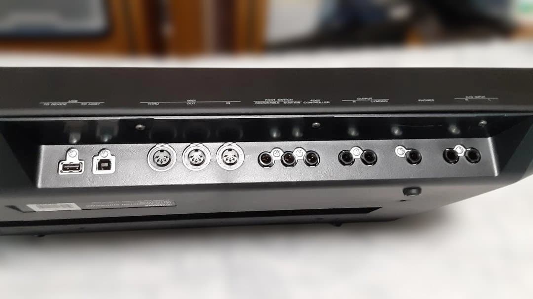 YAMAHA MOXF6 ハードケース付 室内使用品