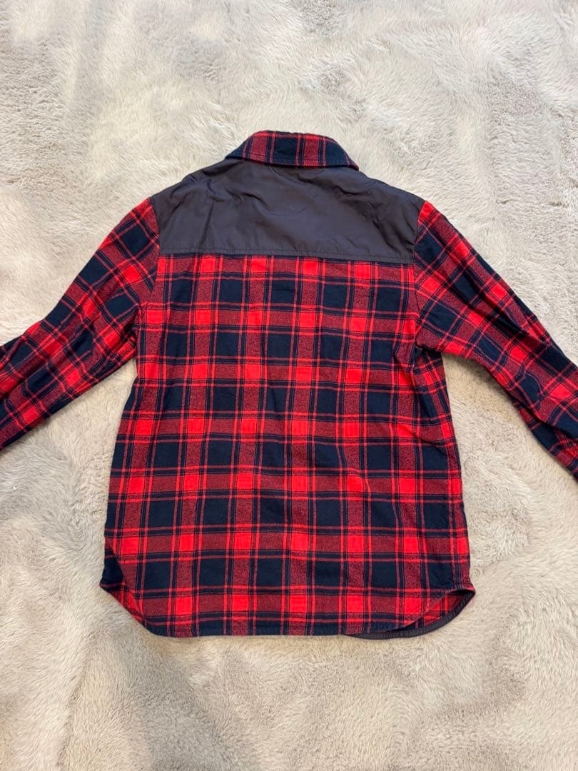 MONCLER モンクレール シャツ　男の子用　サイズ10A