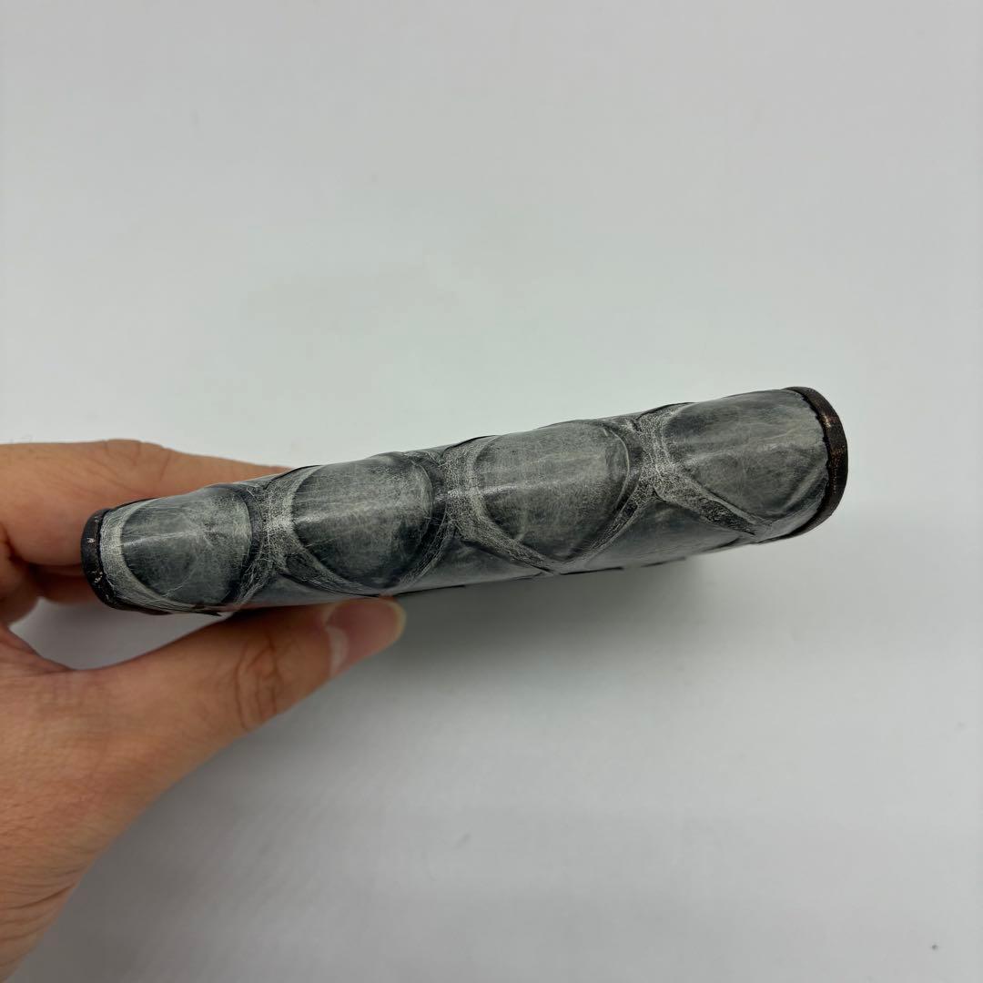 美品】センザンコウ　二つ折り財布　小銭入れ付き　グレー系