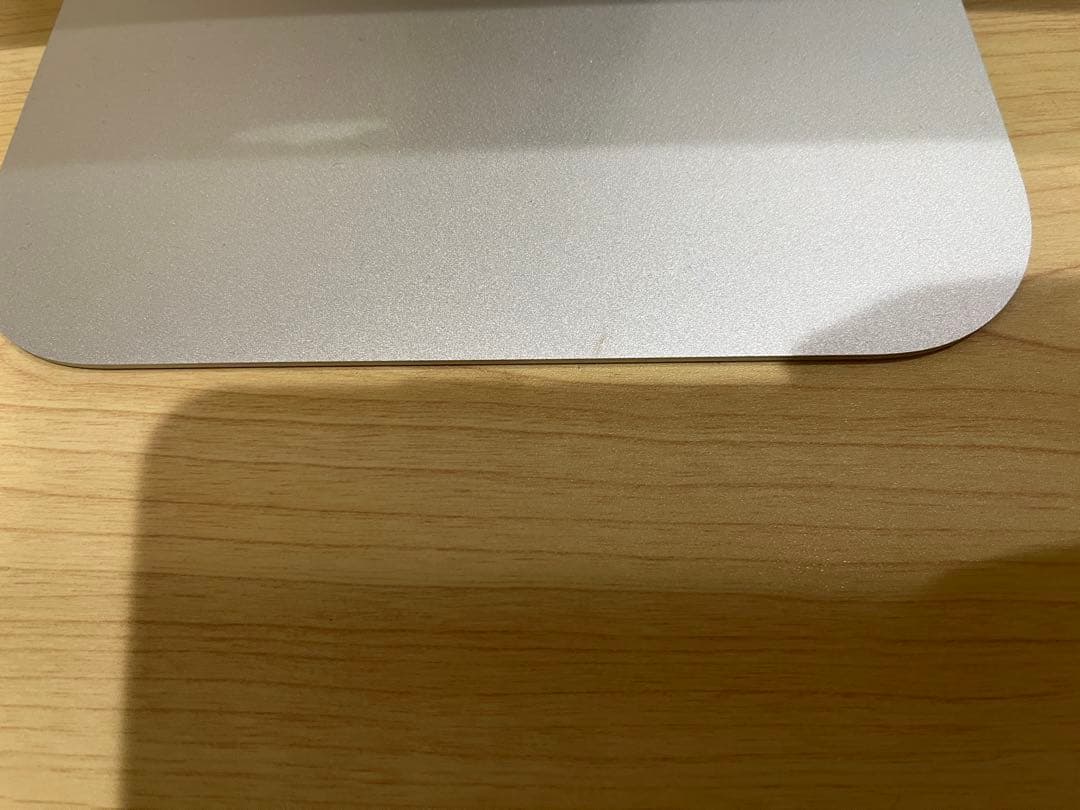 Apple iMac 21.5インチ（Late2015）