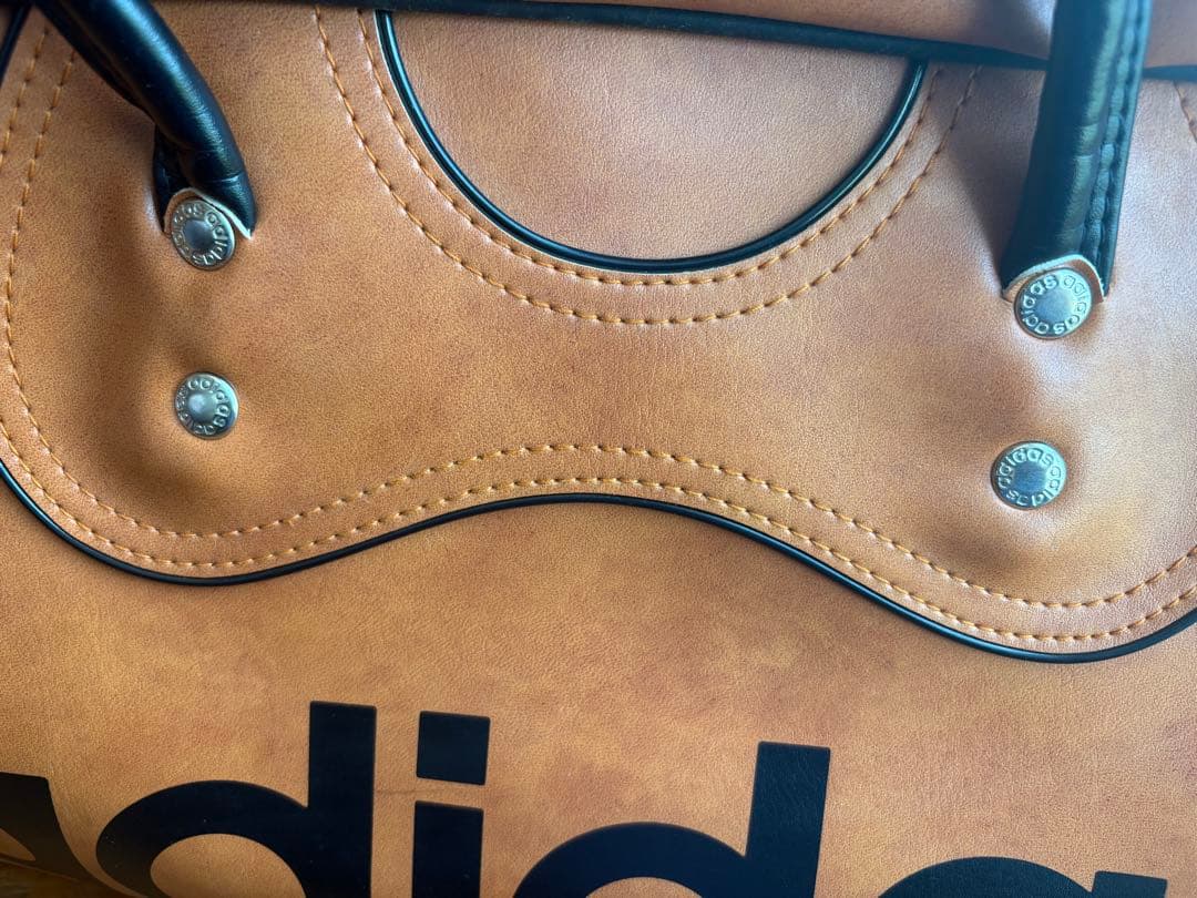 か*ど様 adidas ビンテージ ボストンバッグ ブラウン