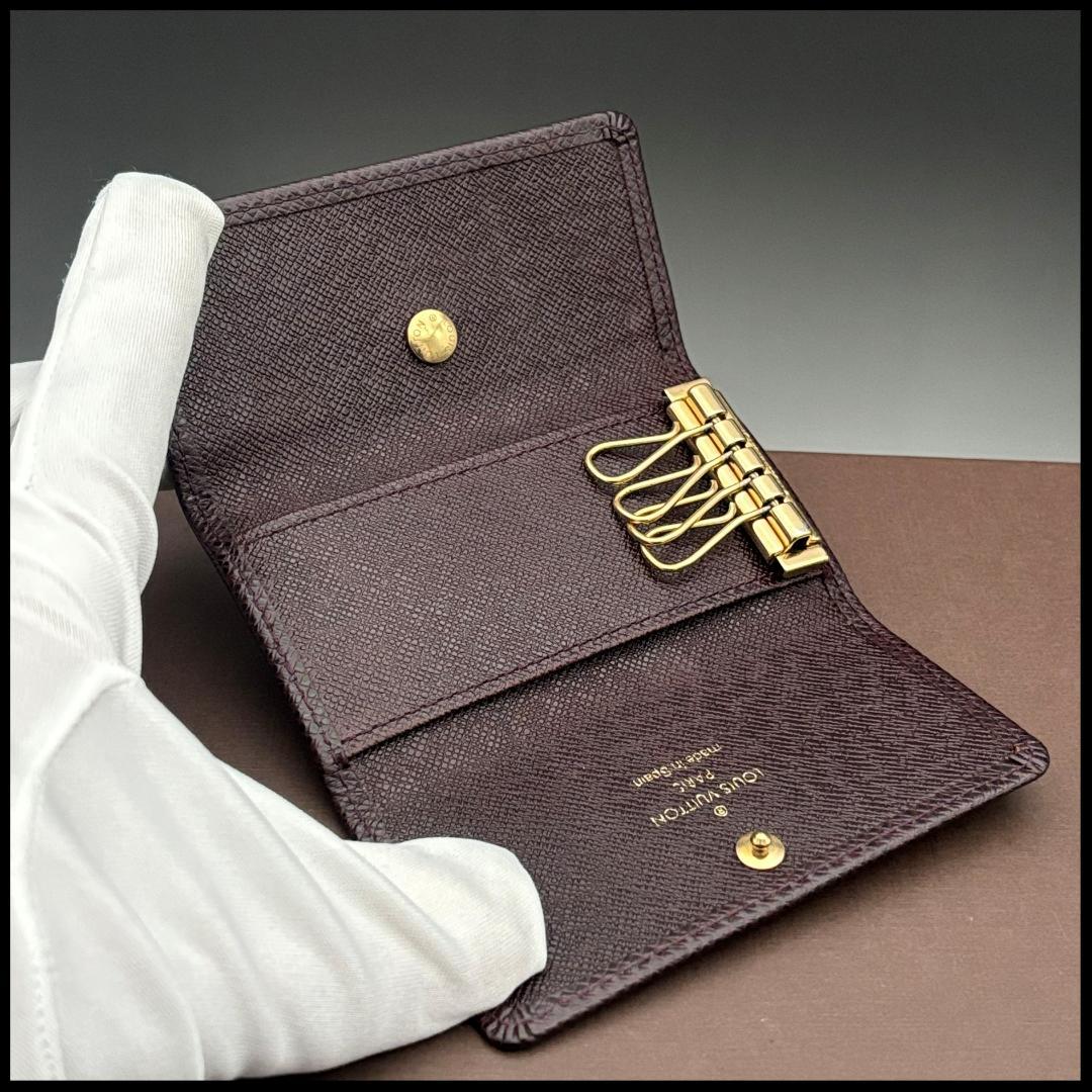 ルイヴィトン タイガ キーケース ミュルティクレ キーホルダー 茶 ボルドー