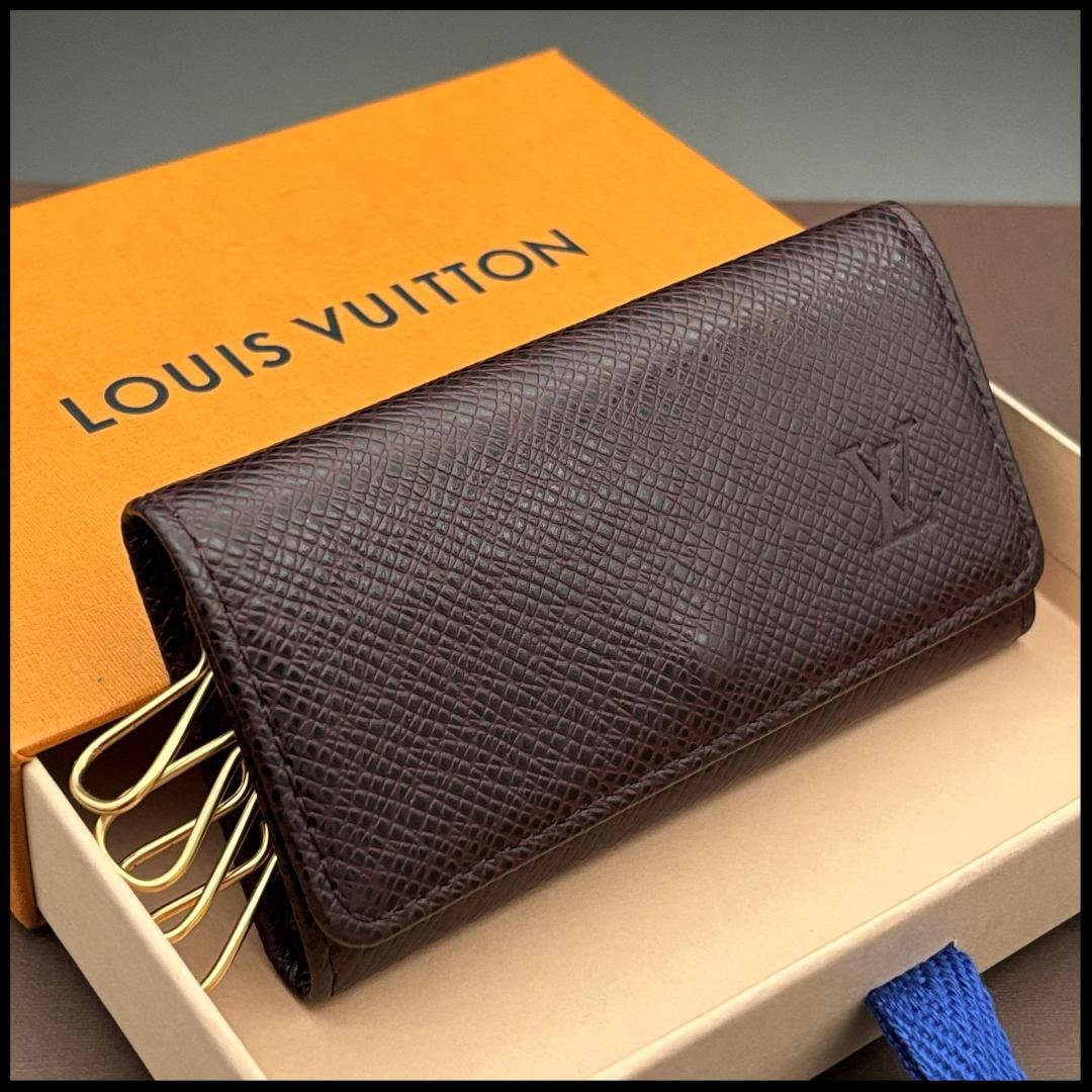 ルイヴィトン タイガ キーケース ミュルティクレ キーホルダー 茶 ボルドー