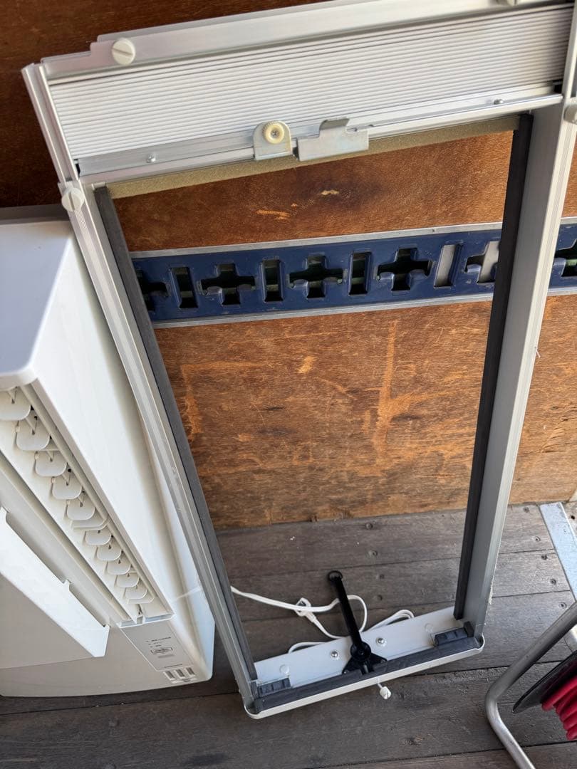 コロナ 窓エアコン ウインドエアコン CWH-A1823 2023年製