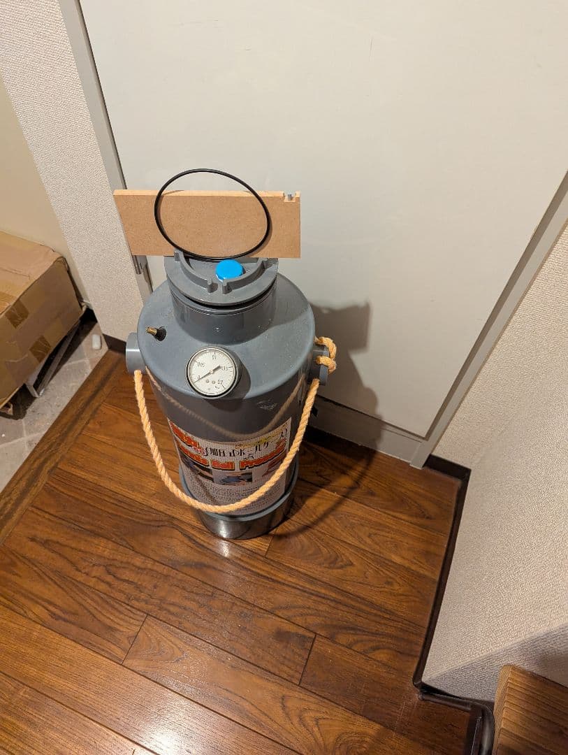 筒丸60(テニスボール加圧・再生ホルダー)