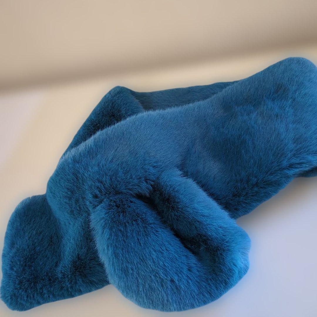 Munich フェイクファー ショートマフラー GM252G25 ブルー