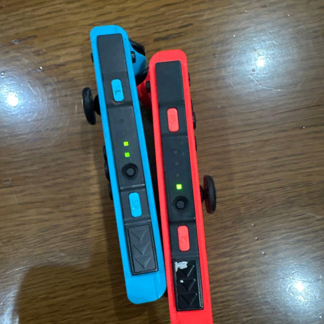 Nintendo Switch本体　ネオンブルー/ネオンレッド