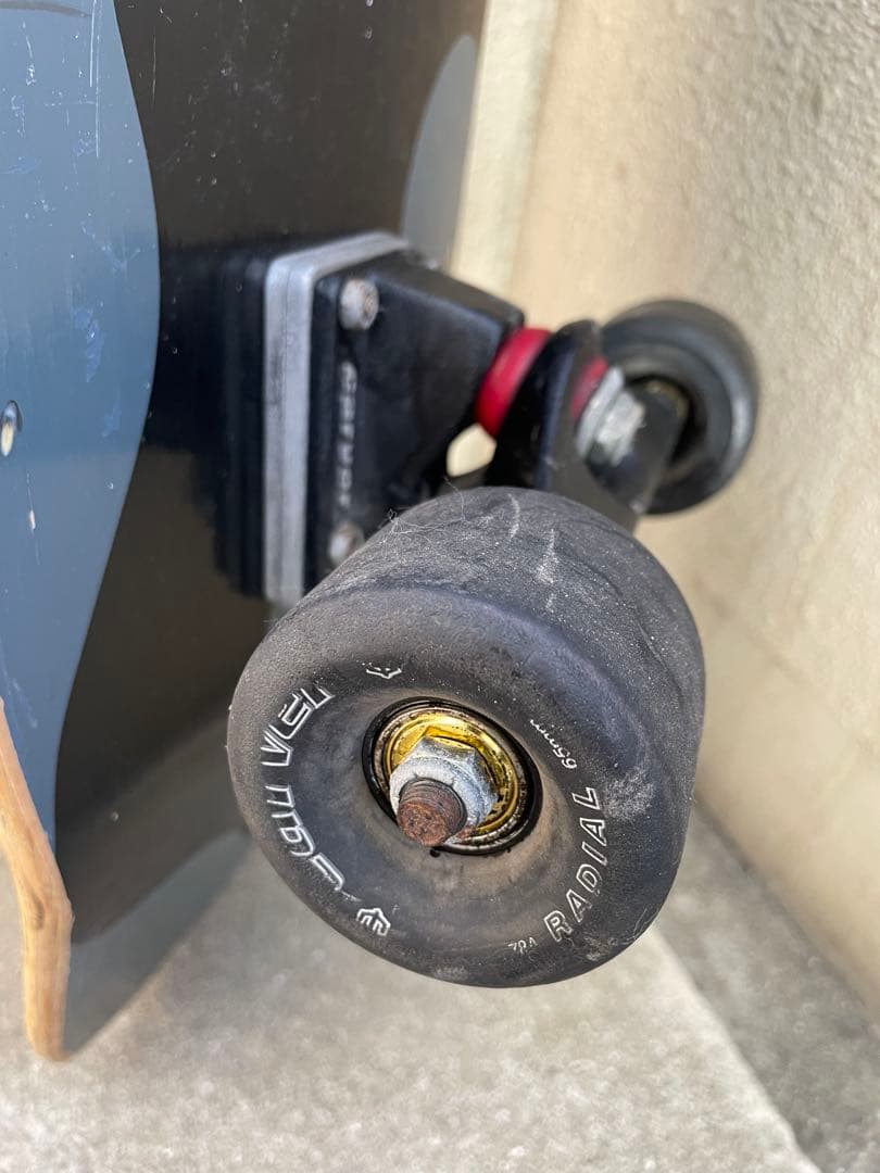 U4 スケートボード グレー　スケボー　carver カーバー　U4 サイン入り